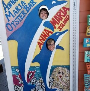 Meet your Posher, Frances